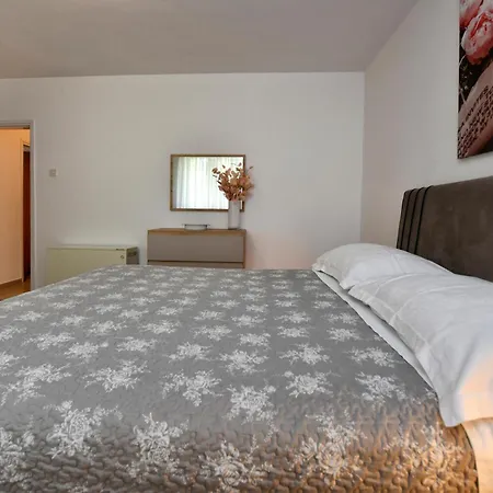 Slavica Vrvari Appartement