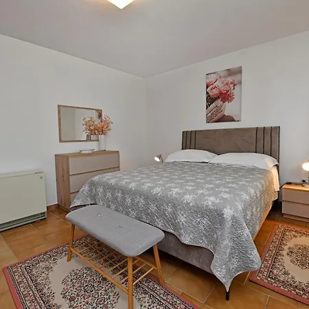 Slavica Vrvari Appartement *