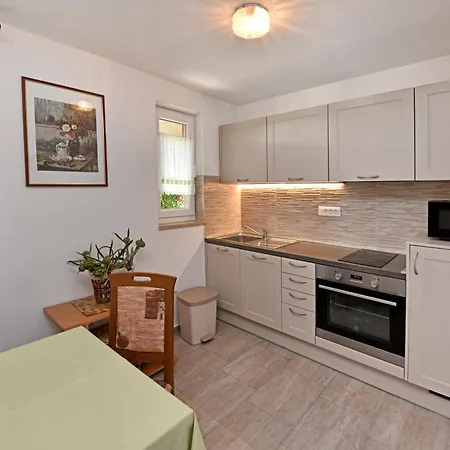 Slavica Vrvari Appartement *