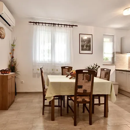 Slavica Vrvari Appartement *