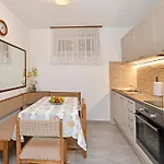 Slavica Vrvari Daire