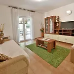 Slavica Vrvari Porec