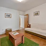Slavica Vrvari Appartamento
