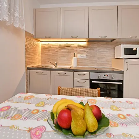 Slavica Vrvari