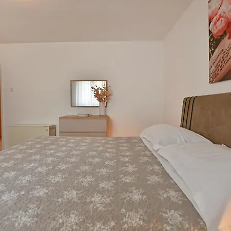 Apartment Slavica Vrvari